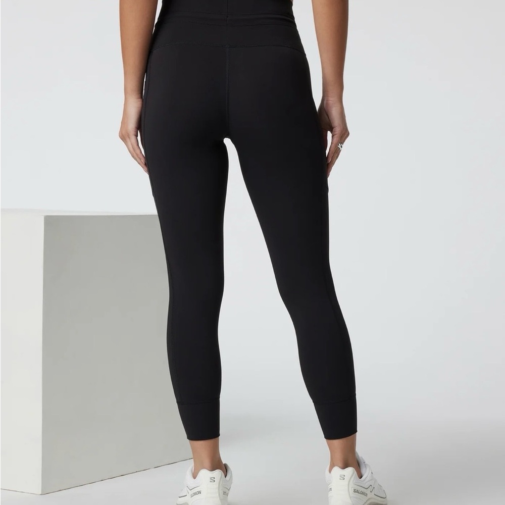 Vuori Black High-Rise Performance Leggings